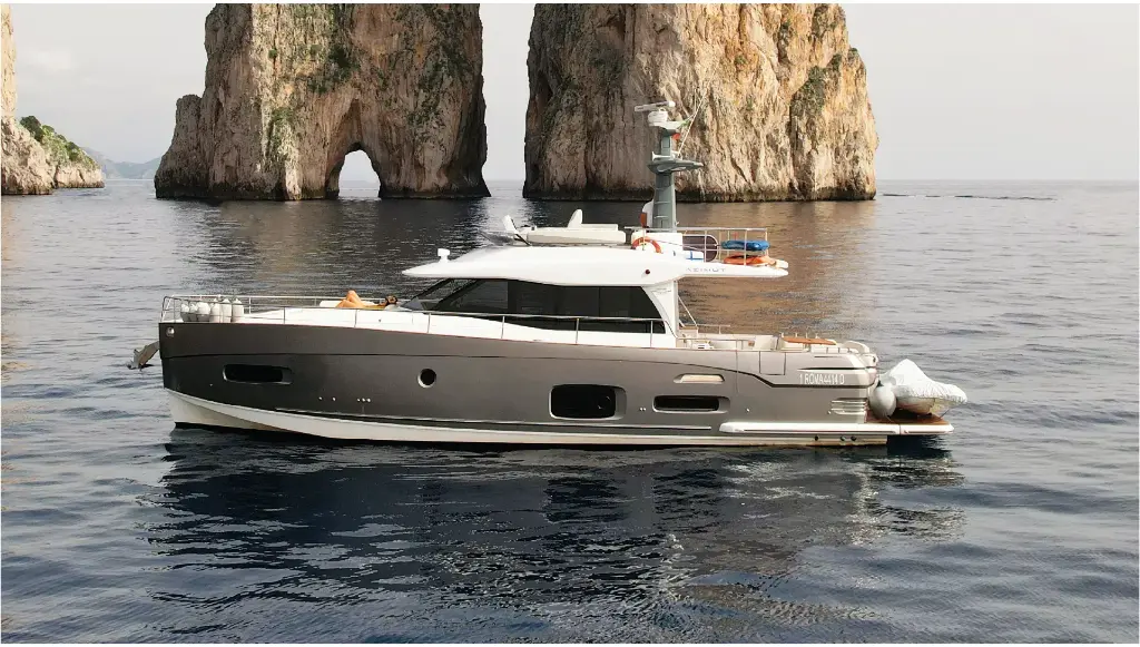 Azimut Magellano 53 